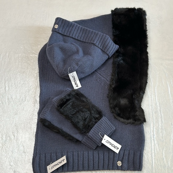 Spyder BEANIE, GLOVE, HOODED SCARF - Grey - Picture 15 of 15